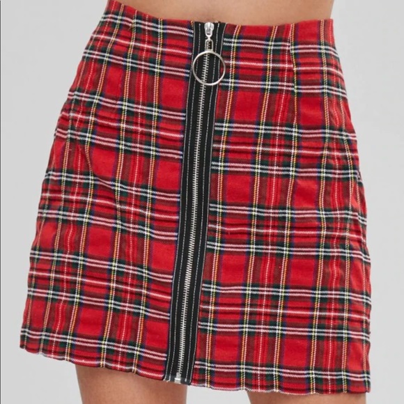 Zaful Dresses & Skirts - Plaid skirt